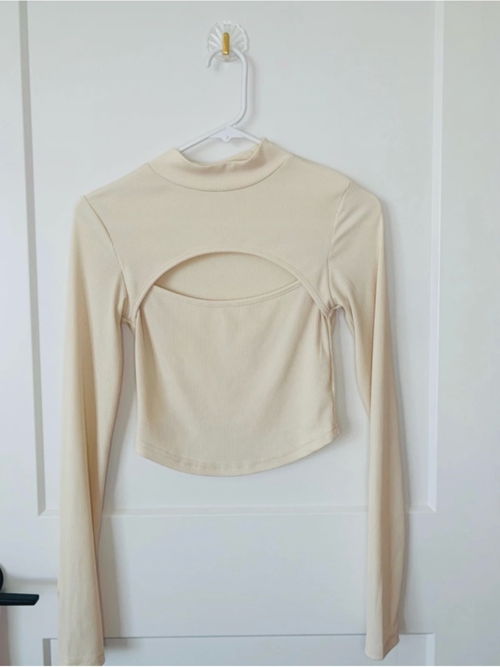 SHEIN Cream Ribbed Long Sleeve Top with Front Cutout